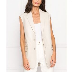 NWT Lamarque 100% Leather Vest in Cream